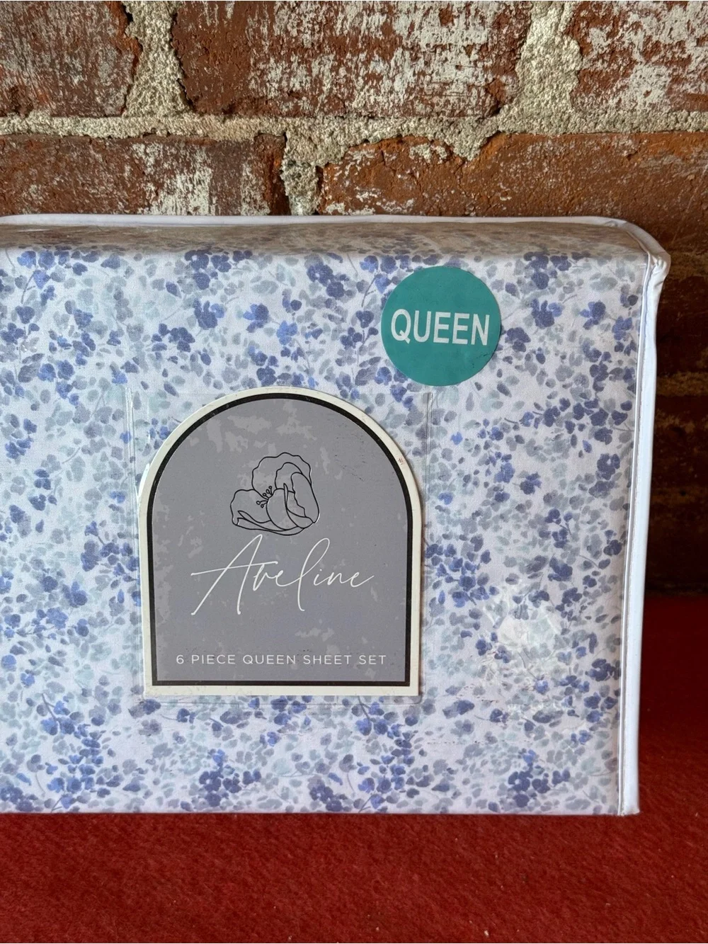 Queen floral bed sheet set